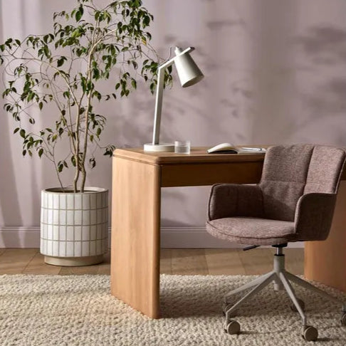 Hanson Alo Planter Tall