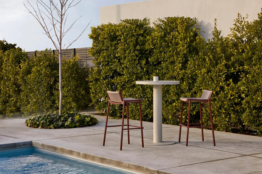 Frankie Outdoor Round Bar Table