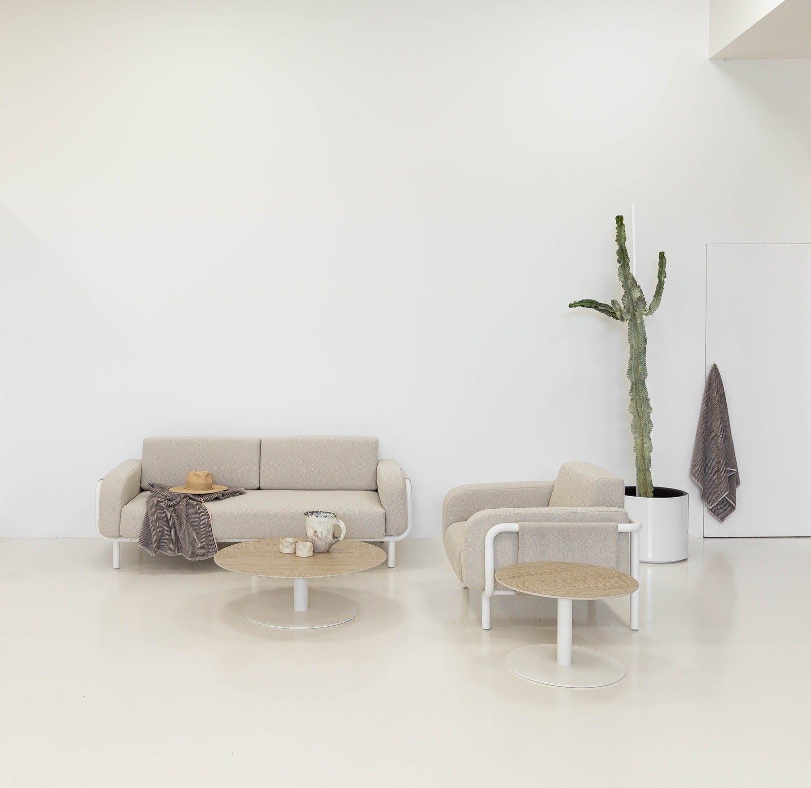 Weekend 2.5 Seater Lounge