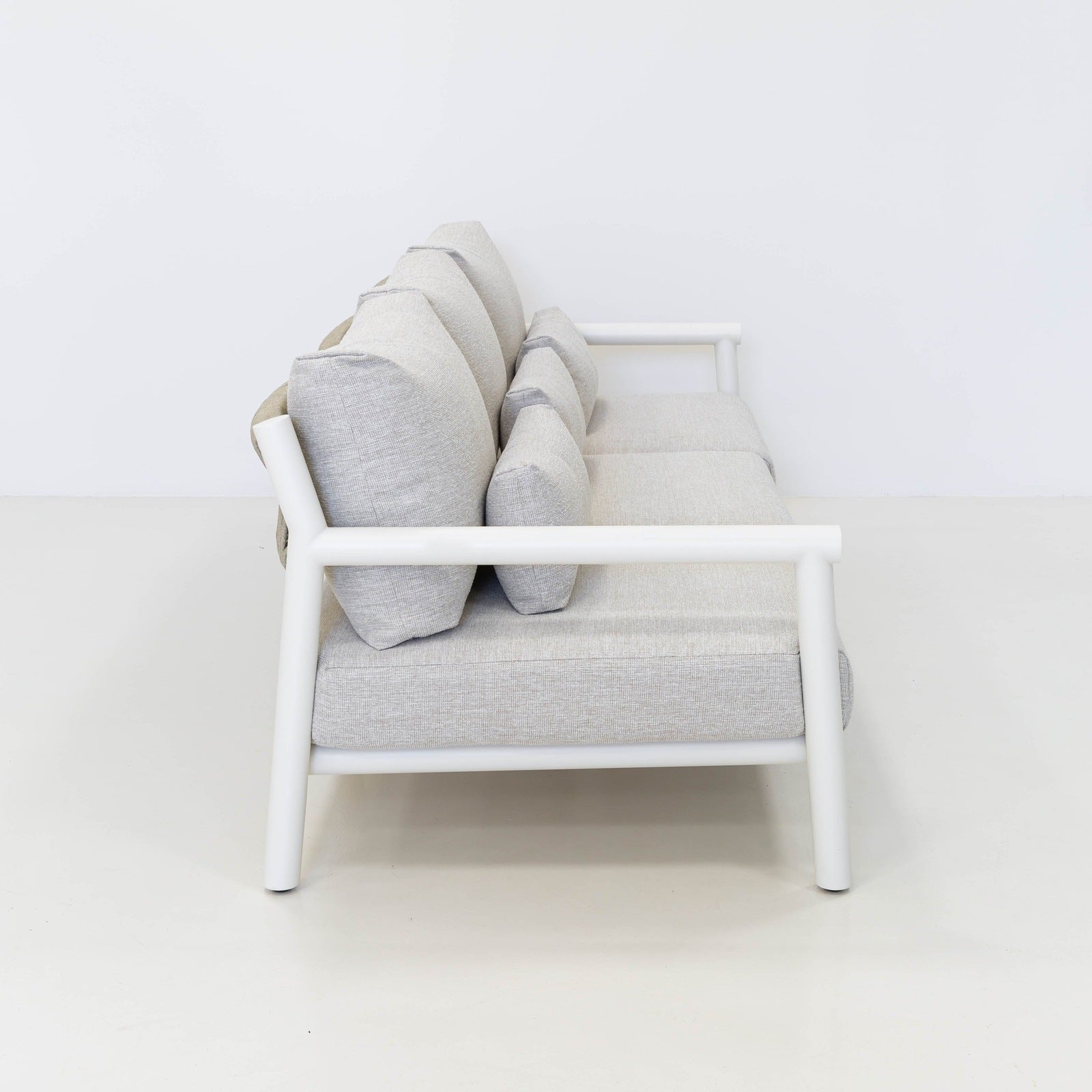 Gathering 3 Seater Lounge