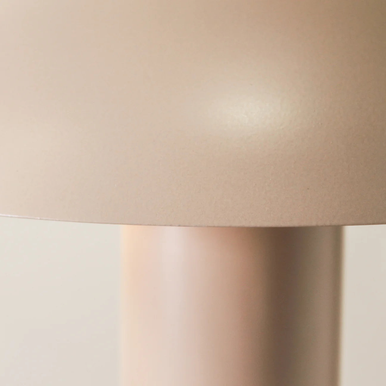 Ember Table Lamp