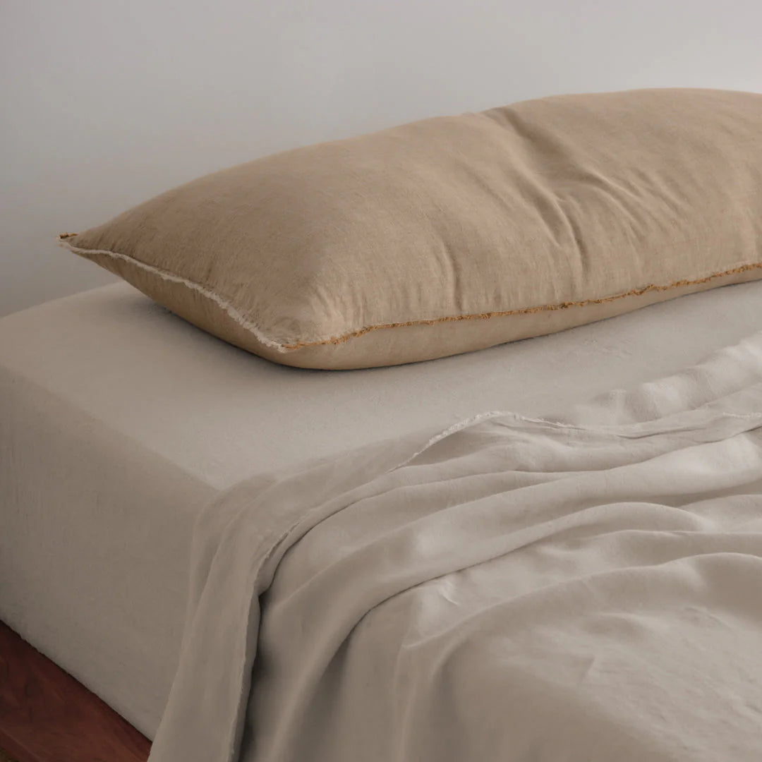 Flocca Linen Body Pillow - Brun