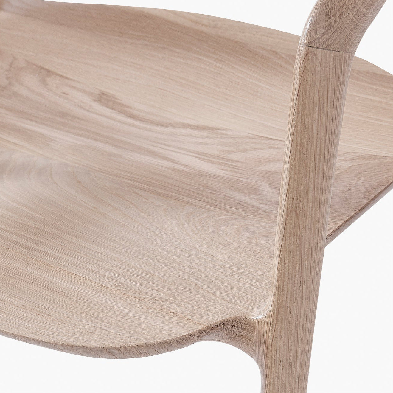 Maki Dining Chair