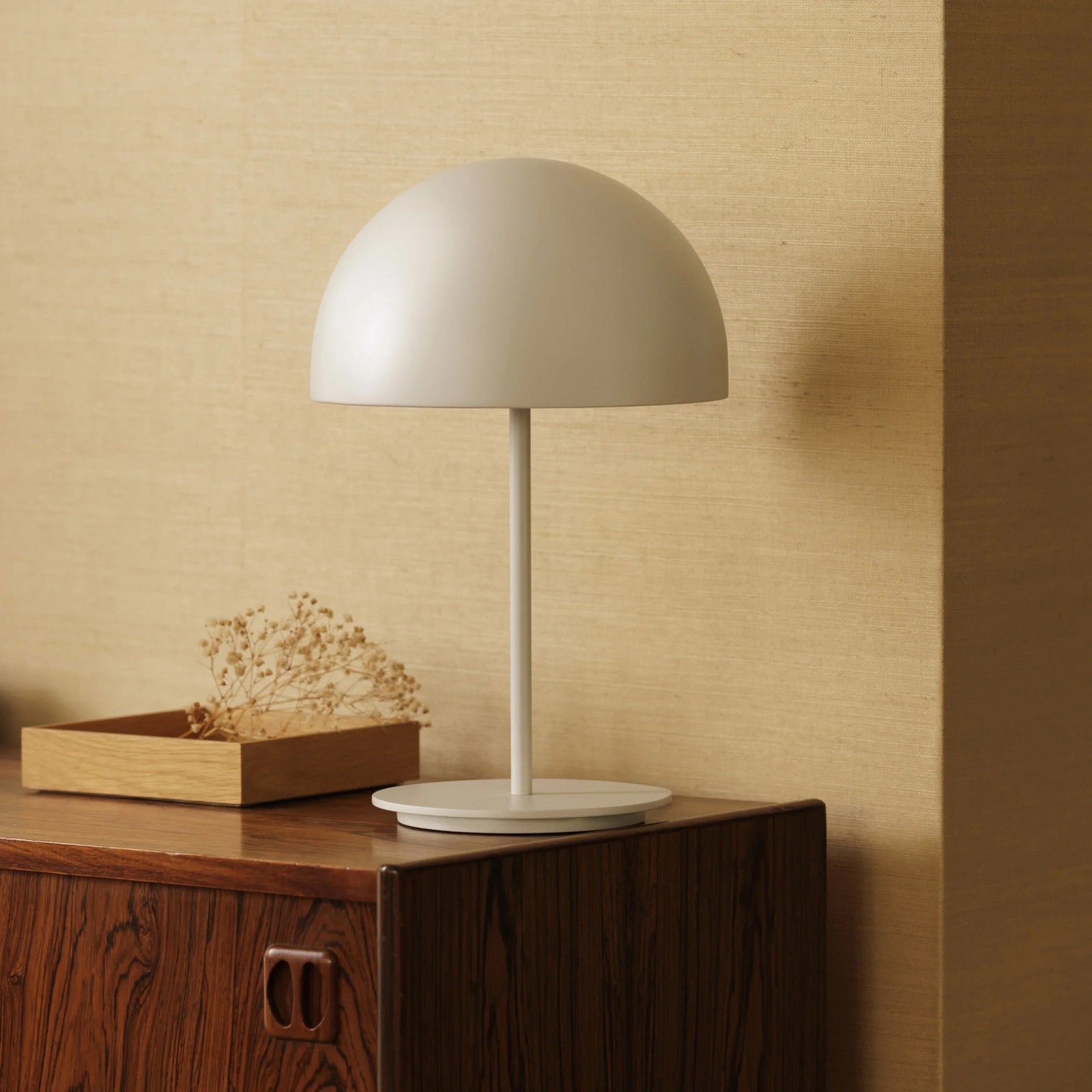Pin Table Lamp