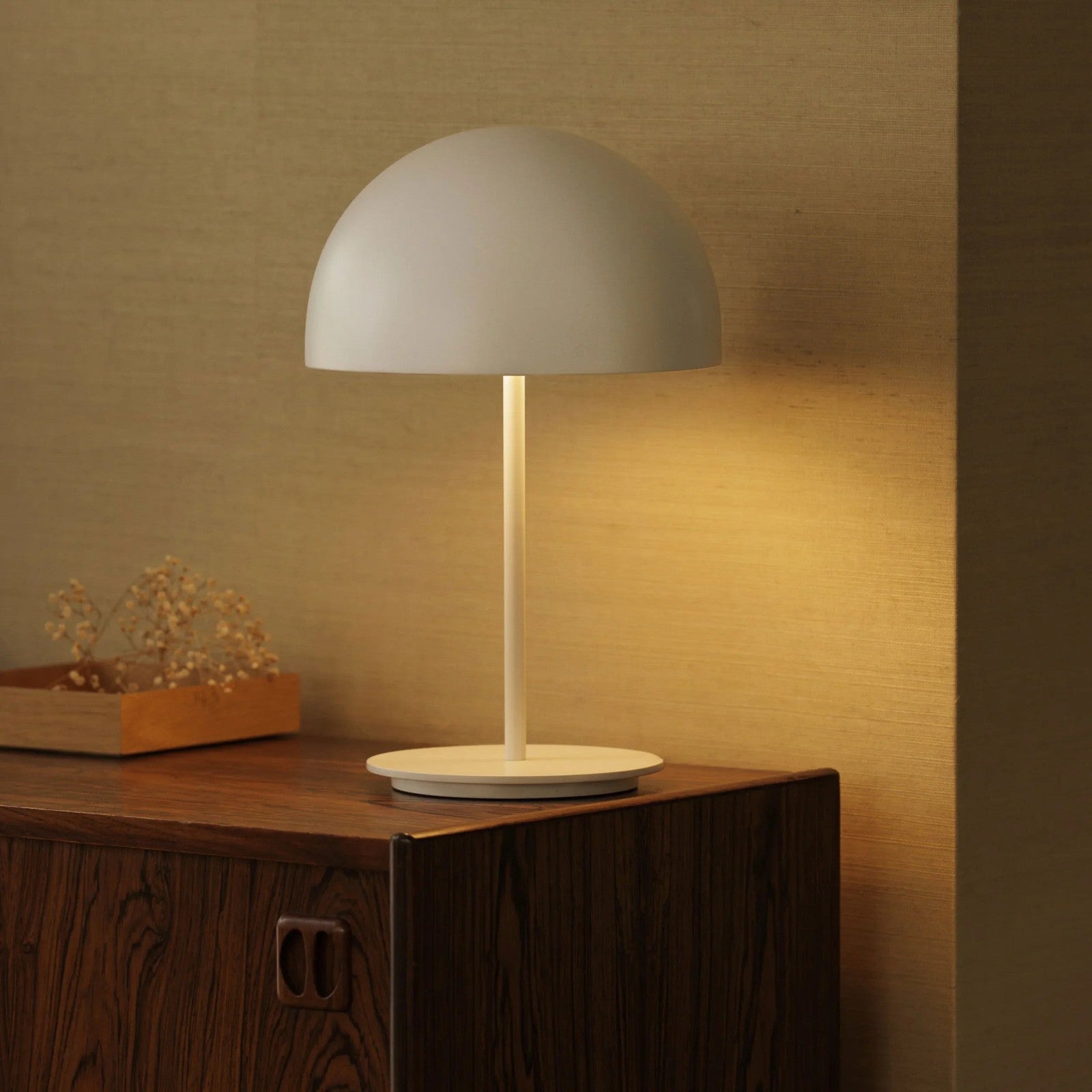 Pin Table Lamp