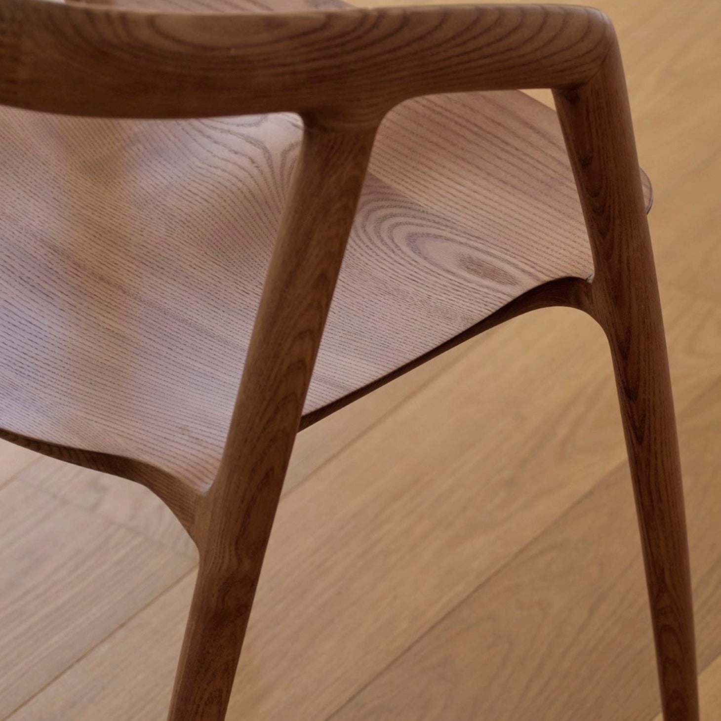 Maki Dining Chair