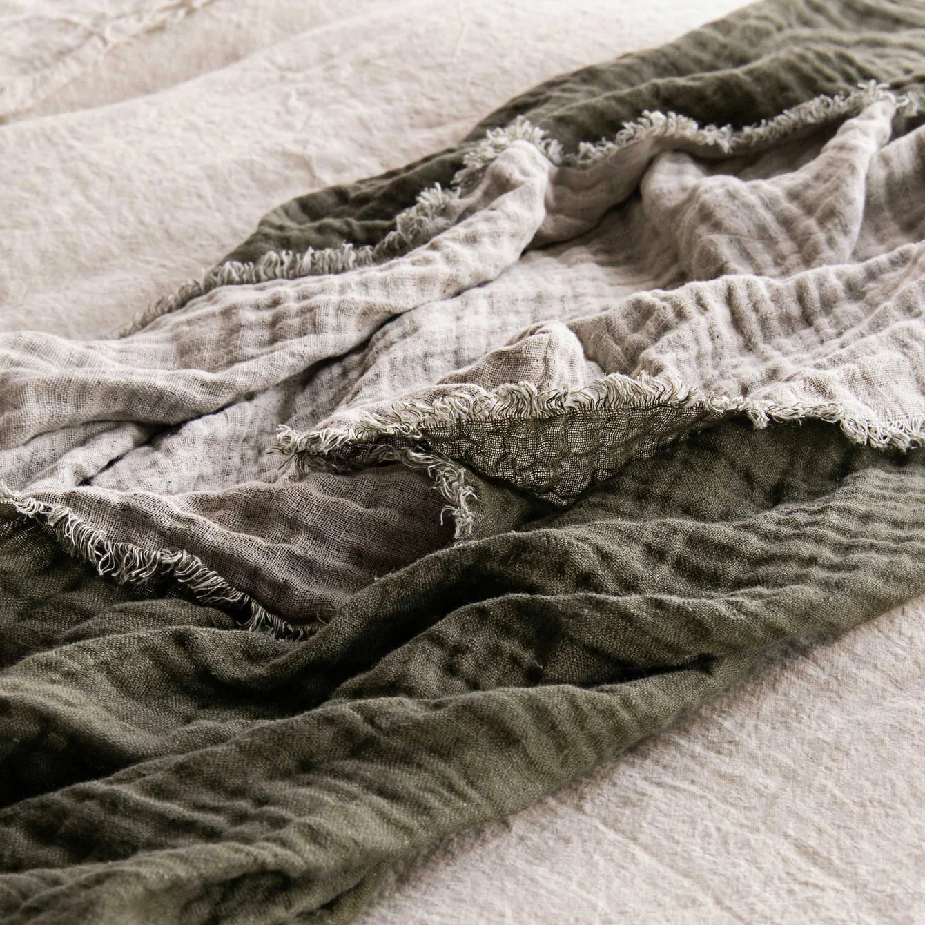 Crush Double Linen Throw Blanket - Armee/Sable