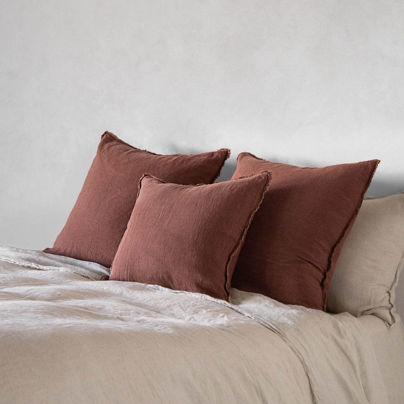 Flocca Linen Cushion - Moro