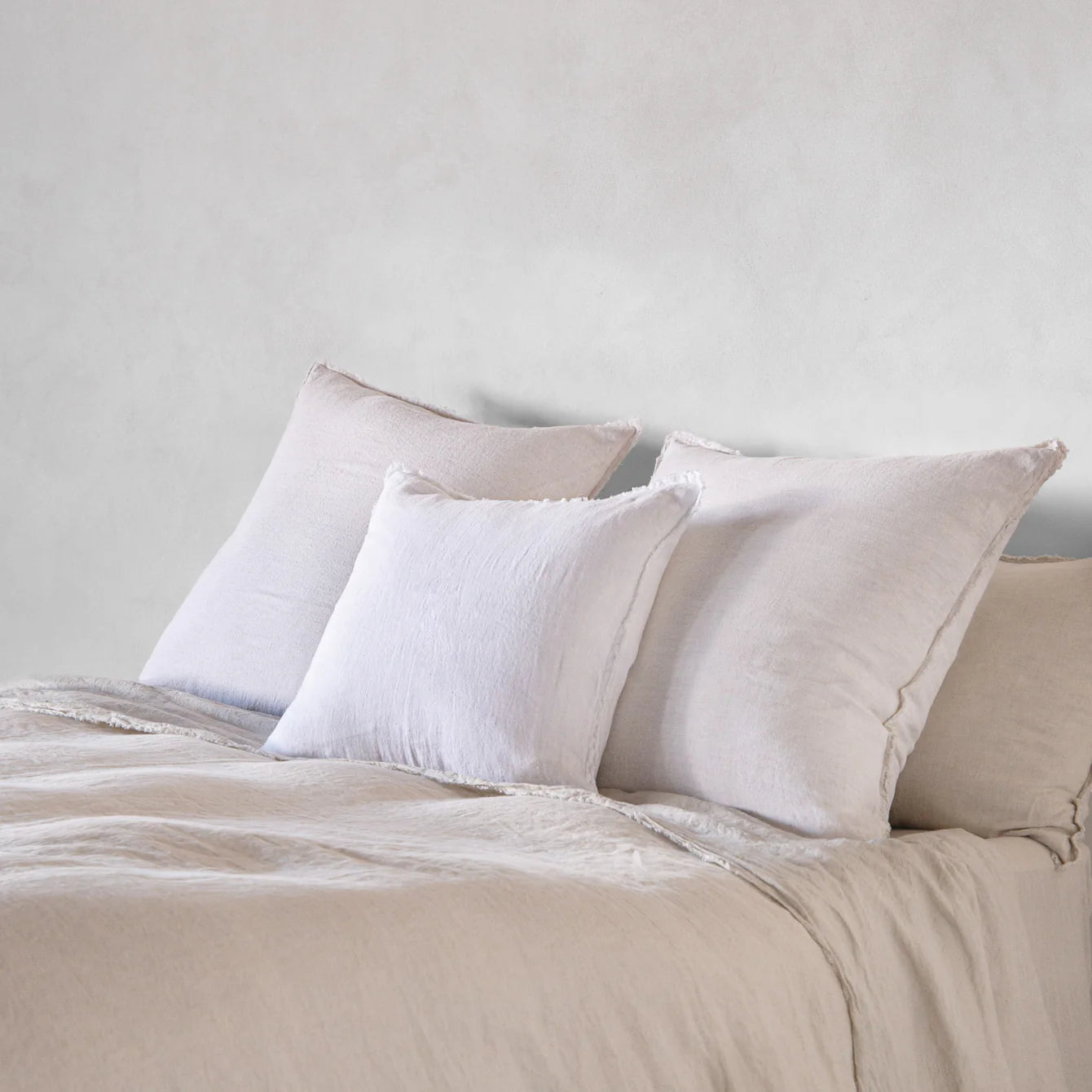 Flocca Linen Cushion - Petra
