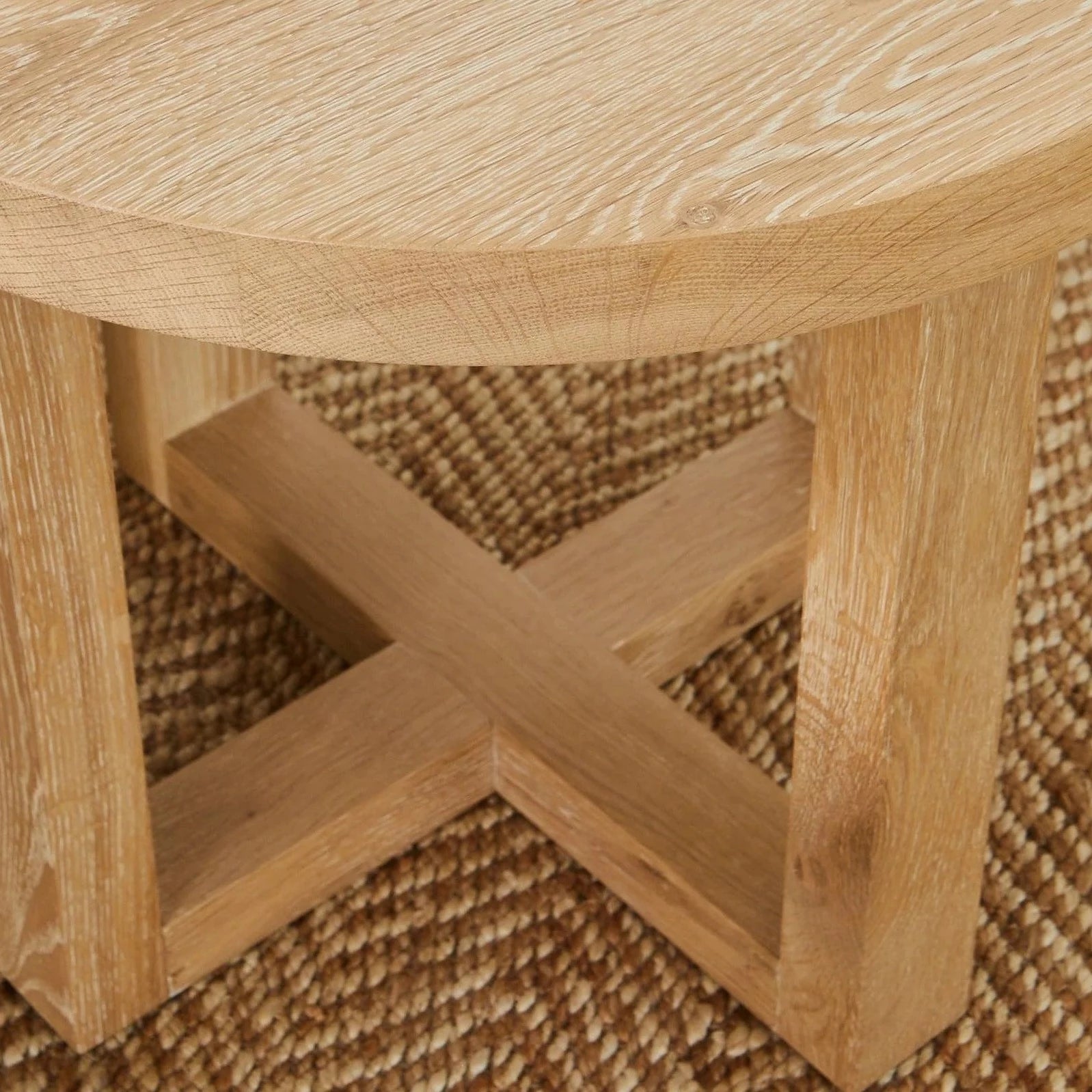 Solid Oak Round