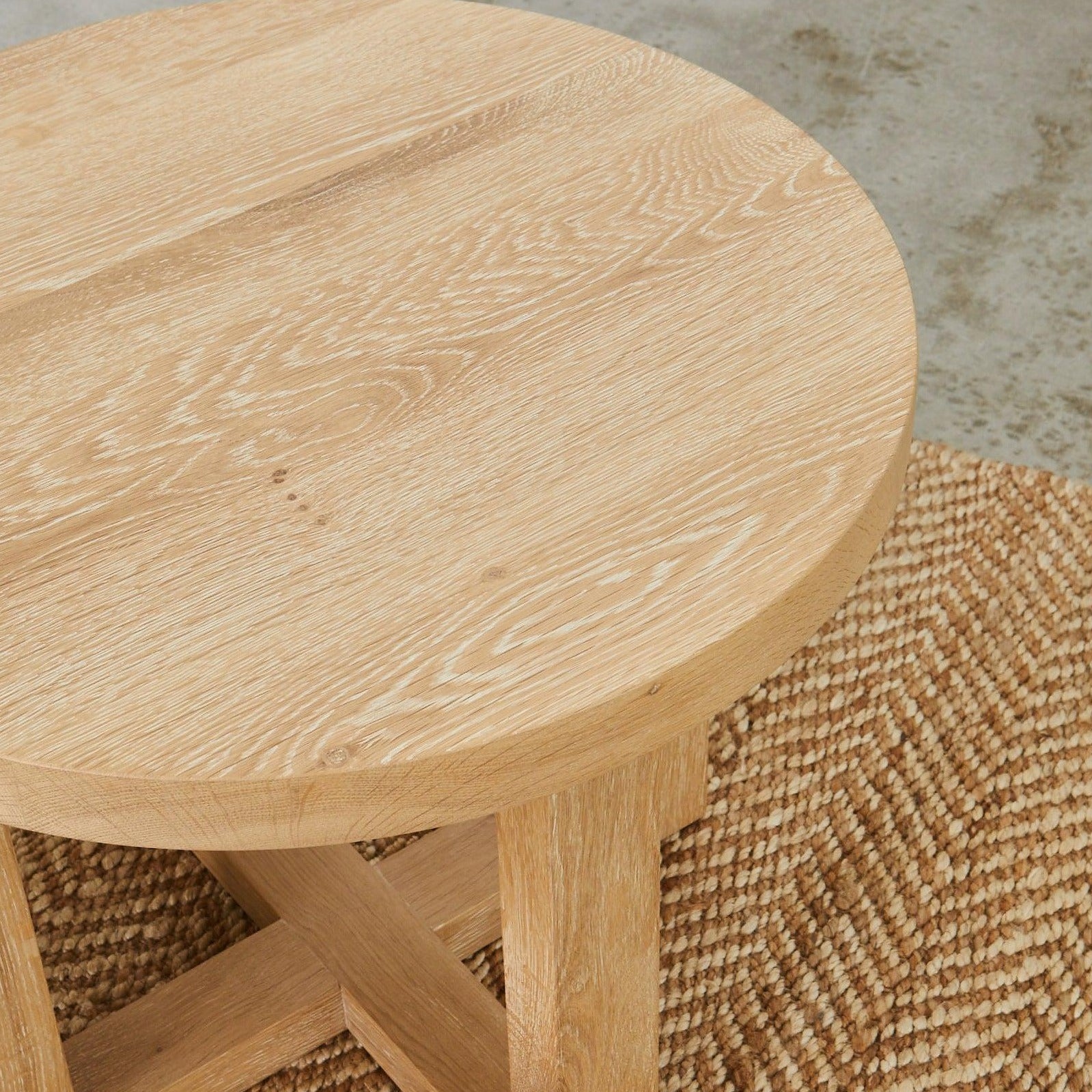 Solid Oak Round