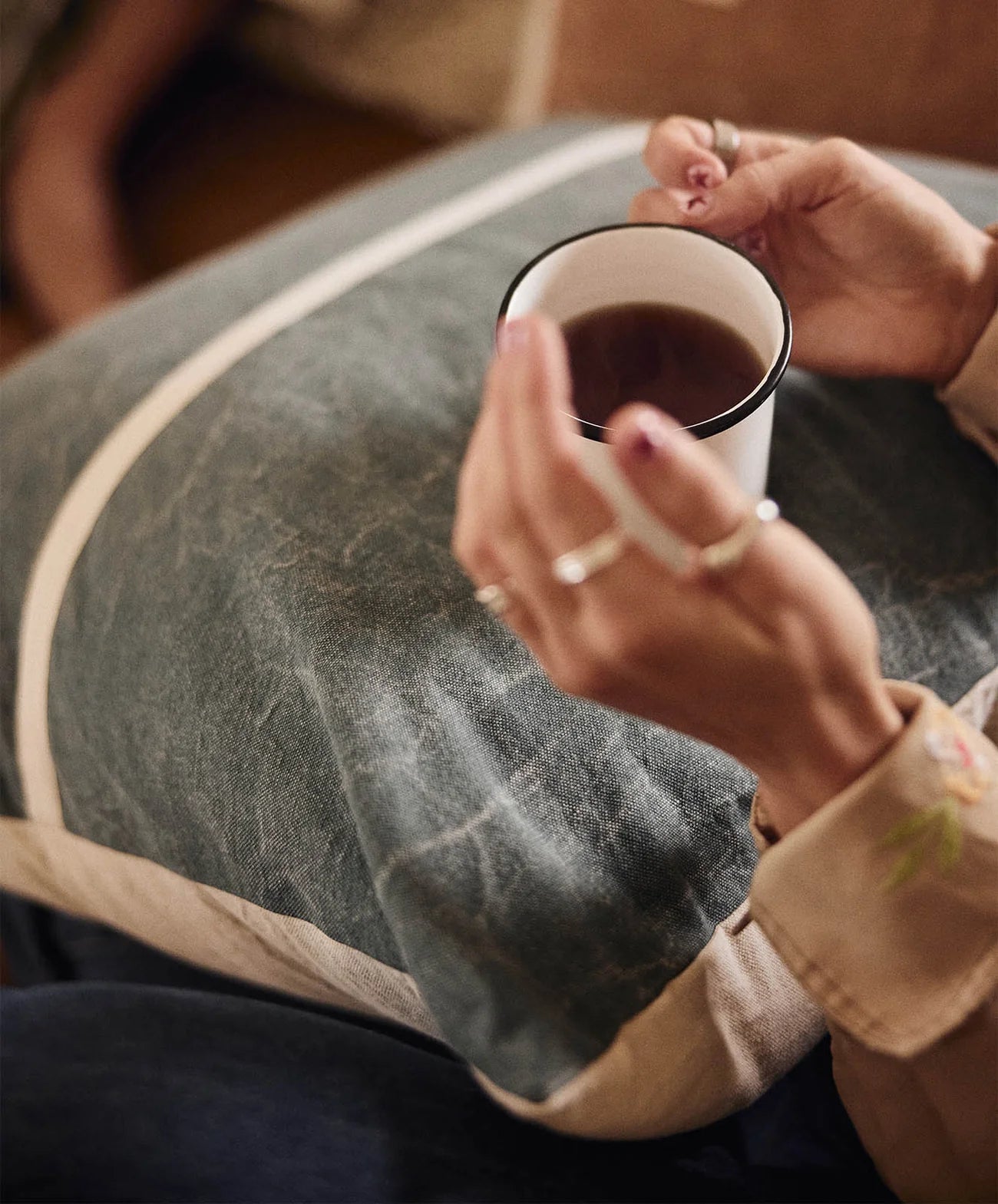 Wanderful Cushion | Silver Pine