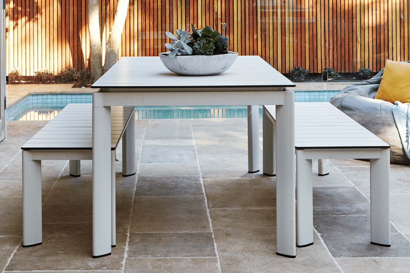 Porto Outdoor Dining table