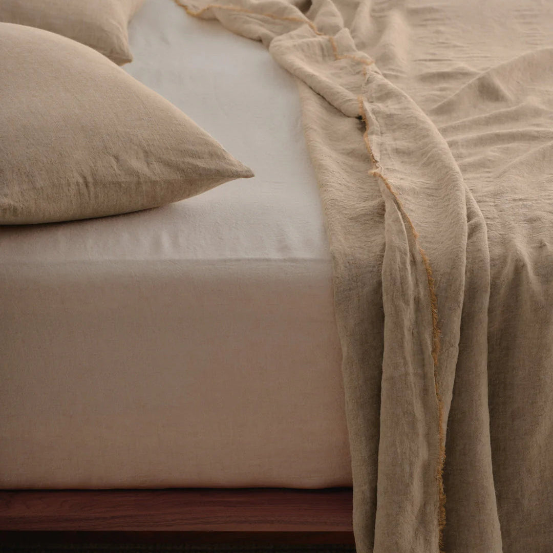 Basix Linen Pillowcase - Brun