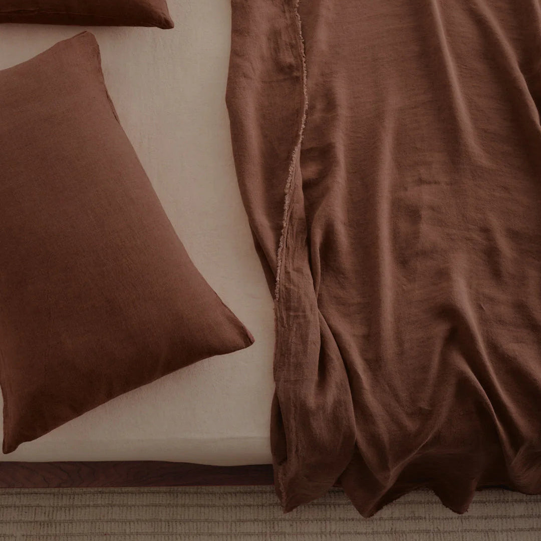 Basix Linen Pillowcase - Moro