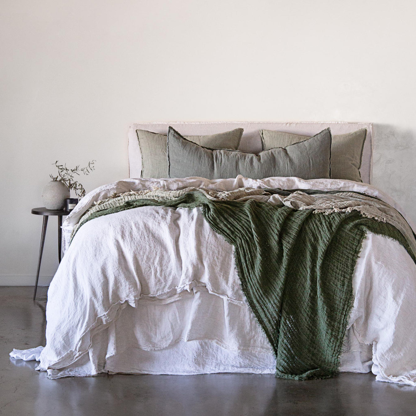 Flocca Linen Duvet Cover - Petra