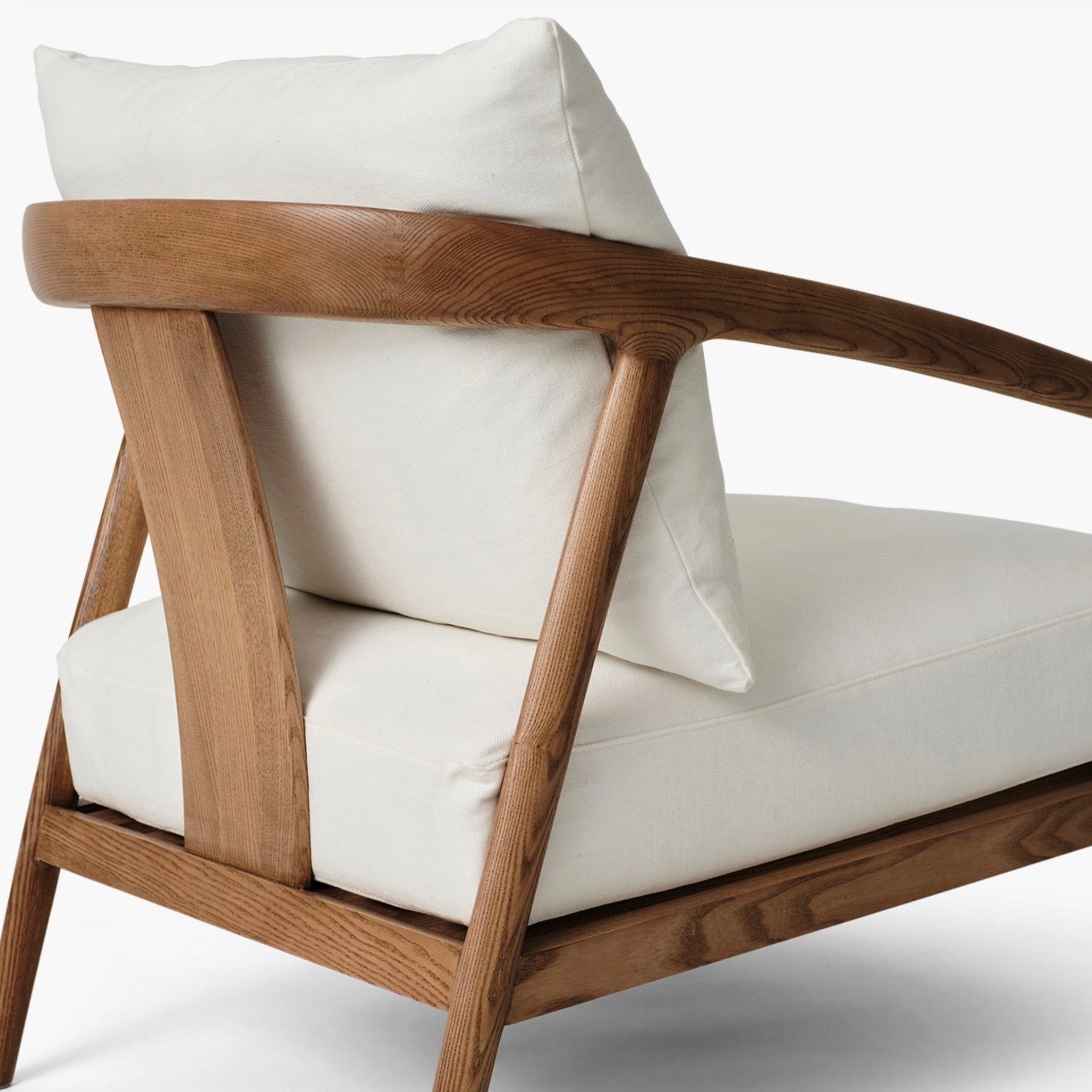 Caramel Maki Armchair