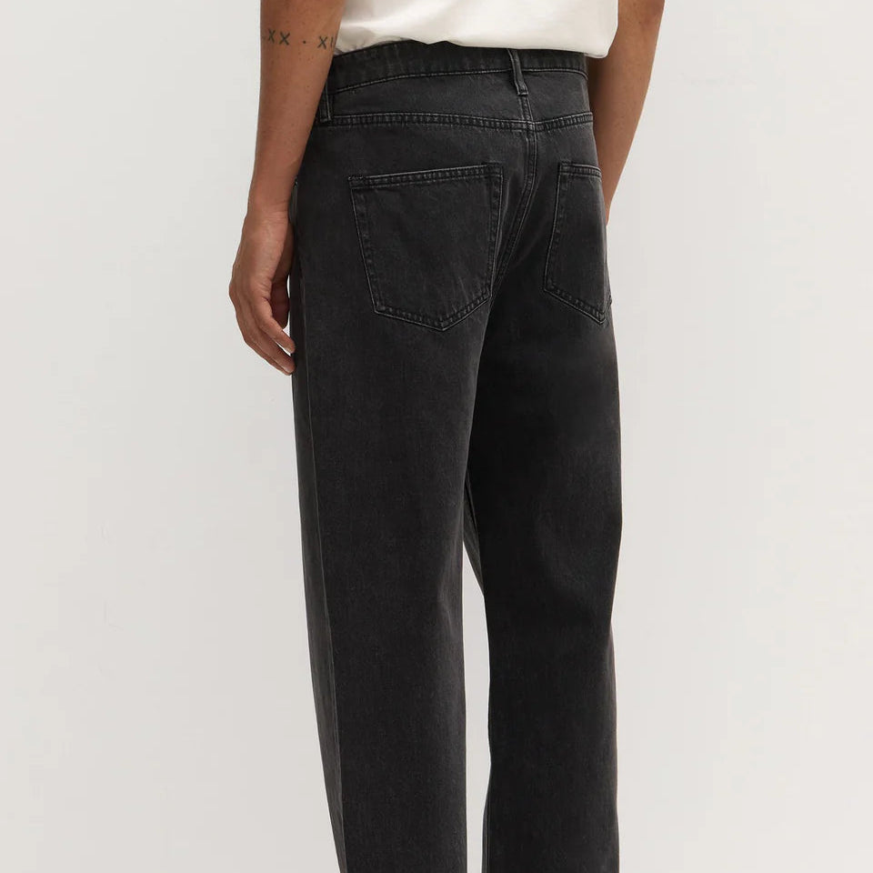 Straight Jean