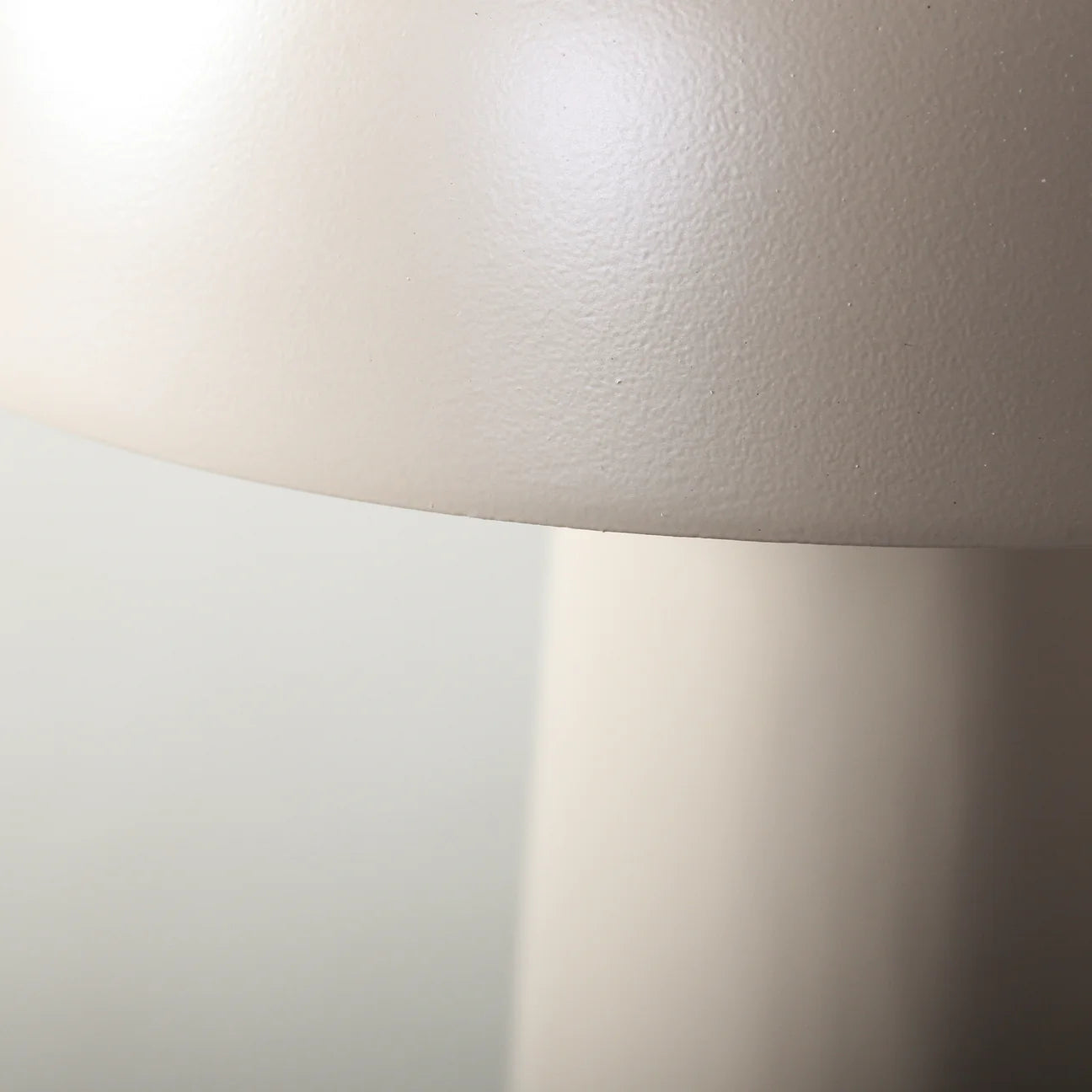 Nimbus Table Lamp