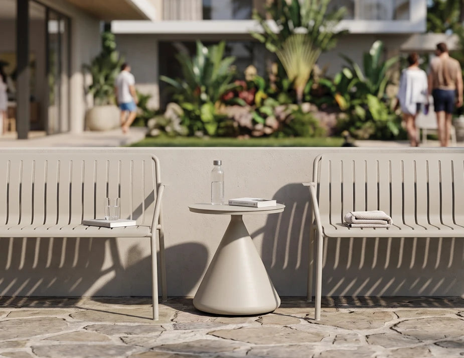 Roku Garden Bench